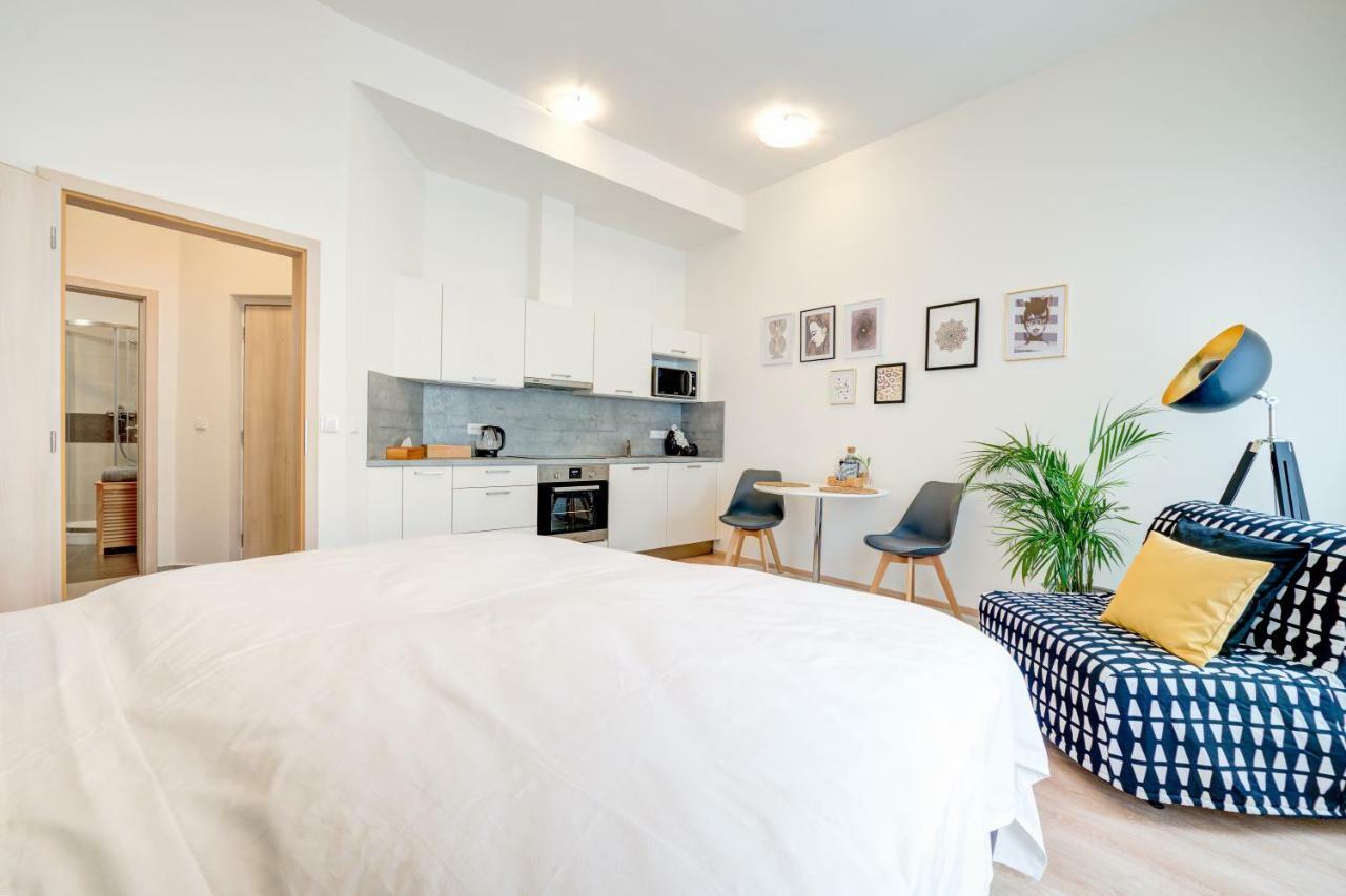 ברנו Roomcity Awakeon Apartments מראה חיצוני תמונה