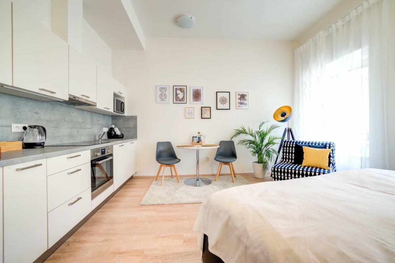 ברנו Roomcity Awakeon Apartments מראה חיצוני תמונה